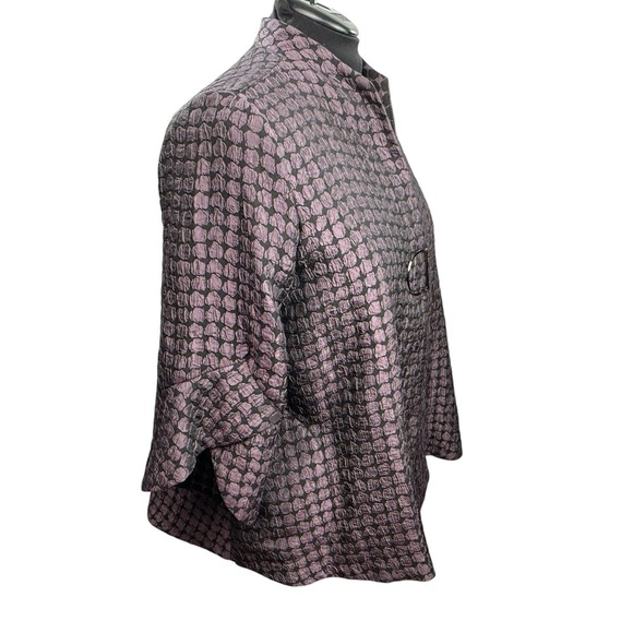 Top - Picture 2 of 4